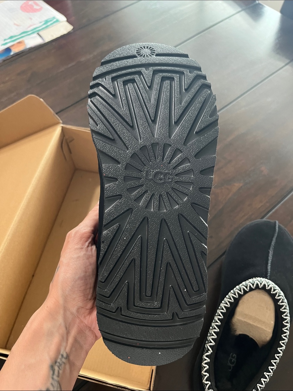 UGG Tasman II Women's Black Slip-On Suede Slippers with Embroidered Trim - Picture 11 of 11